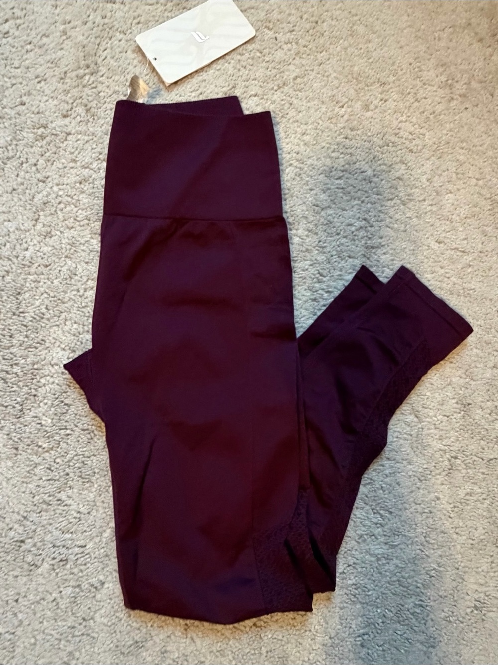 Fabletics Synch High Waisted Perforated 7/8 Leggings